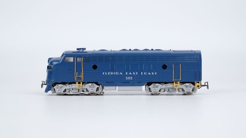 Märklin diesellok br - h0, f7